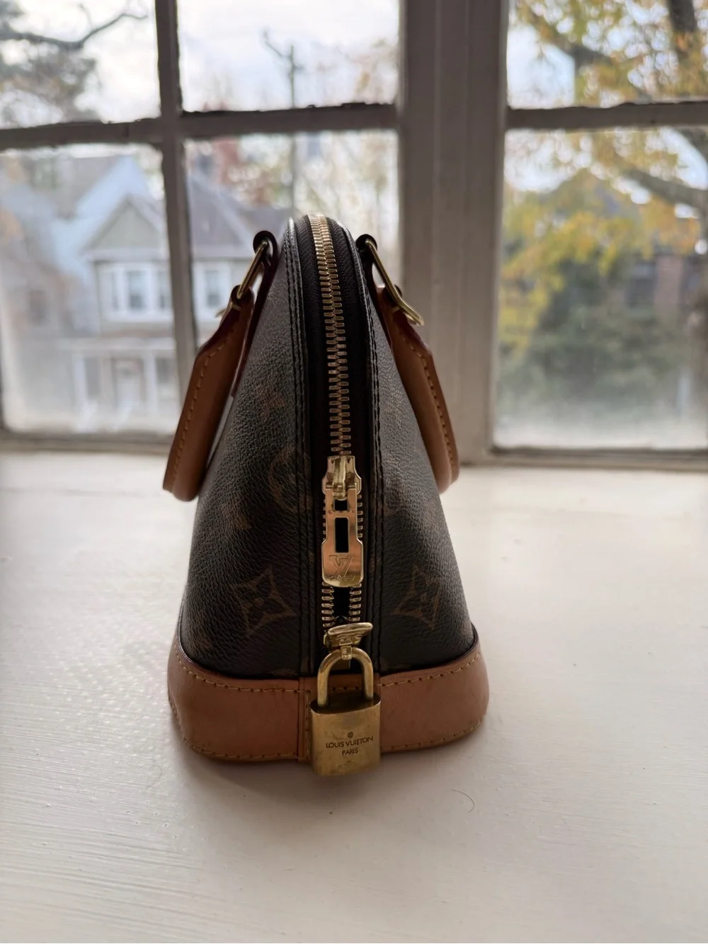 Louis Vuitton Monogram Alma BB Satchel in Brown and Tan - Picture 2 of 11